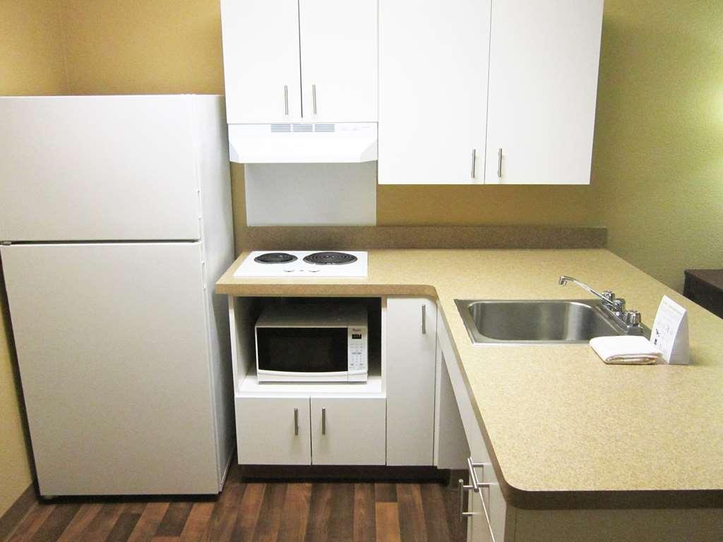 Extended Stay America Select Suites - Jacksonville - Lenoir Avenue East Номер фото