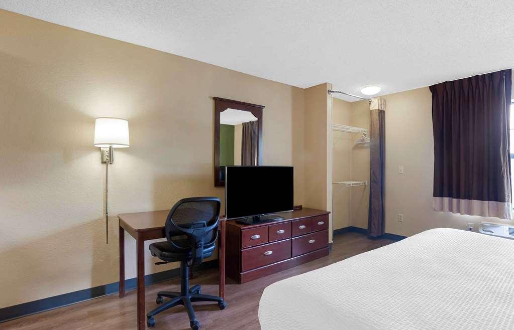 Extended Stay America Select Suites - Jacksonville - Lenoir Avenue East Номер фото