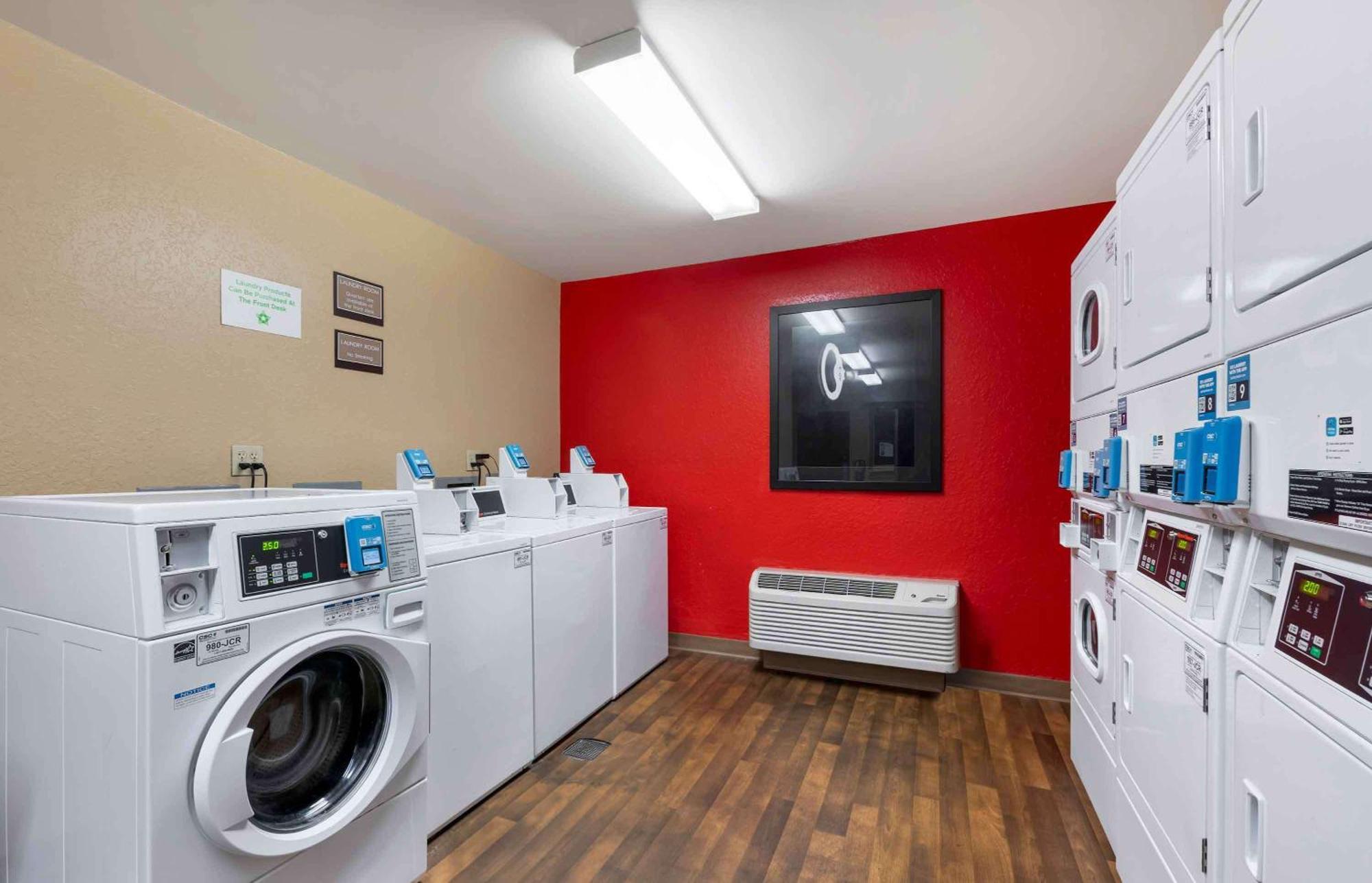 Extended Stay America Select Suites - Jacksonville - Lenoir Avenue East Экстерьер фото
