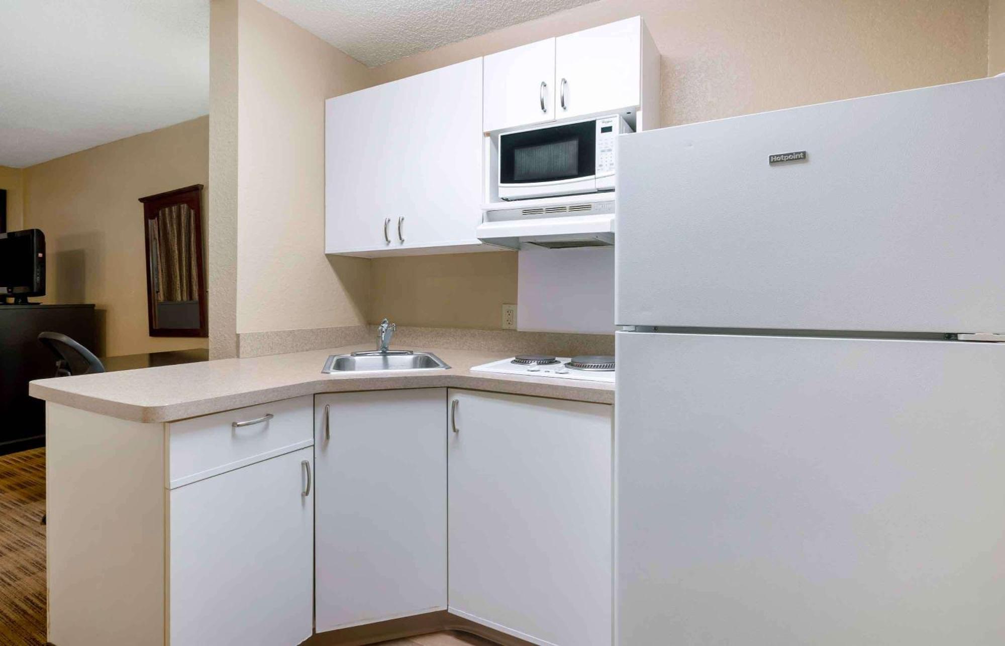 Extended Stay America Select Suites - Jacksonville - Lenoir Avenue East Экстерьер фото