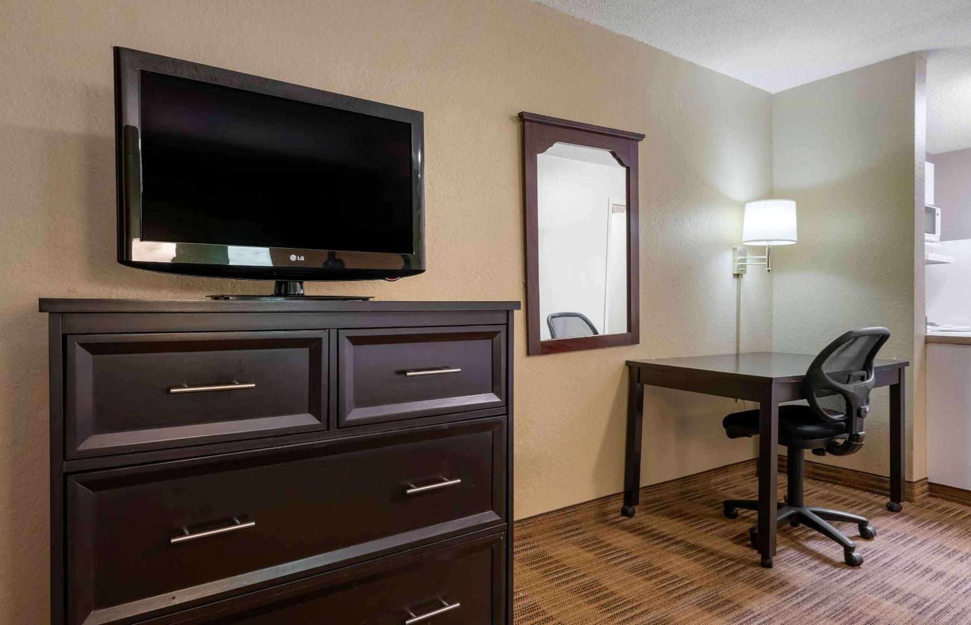 Extended Stay America Select Suites - Jacksonville - Lenoir Avenue East Экстерьер фото