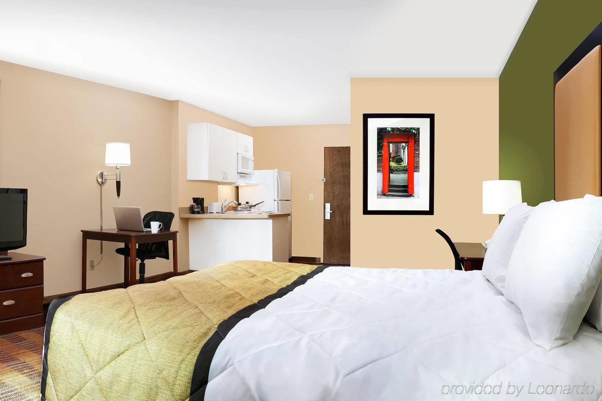 Extended Stay America Select Suites - Jacksonville - Lenoir Avenue East Экстерьер фото